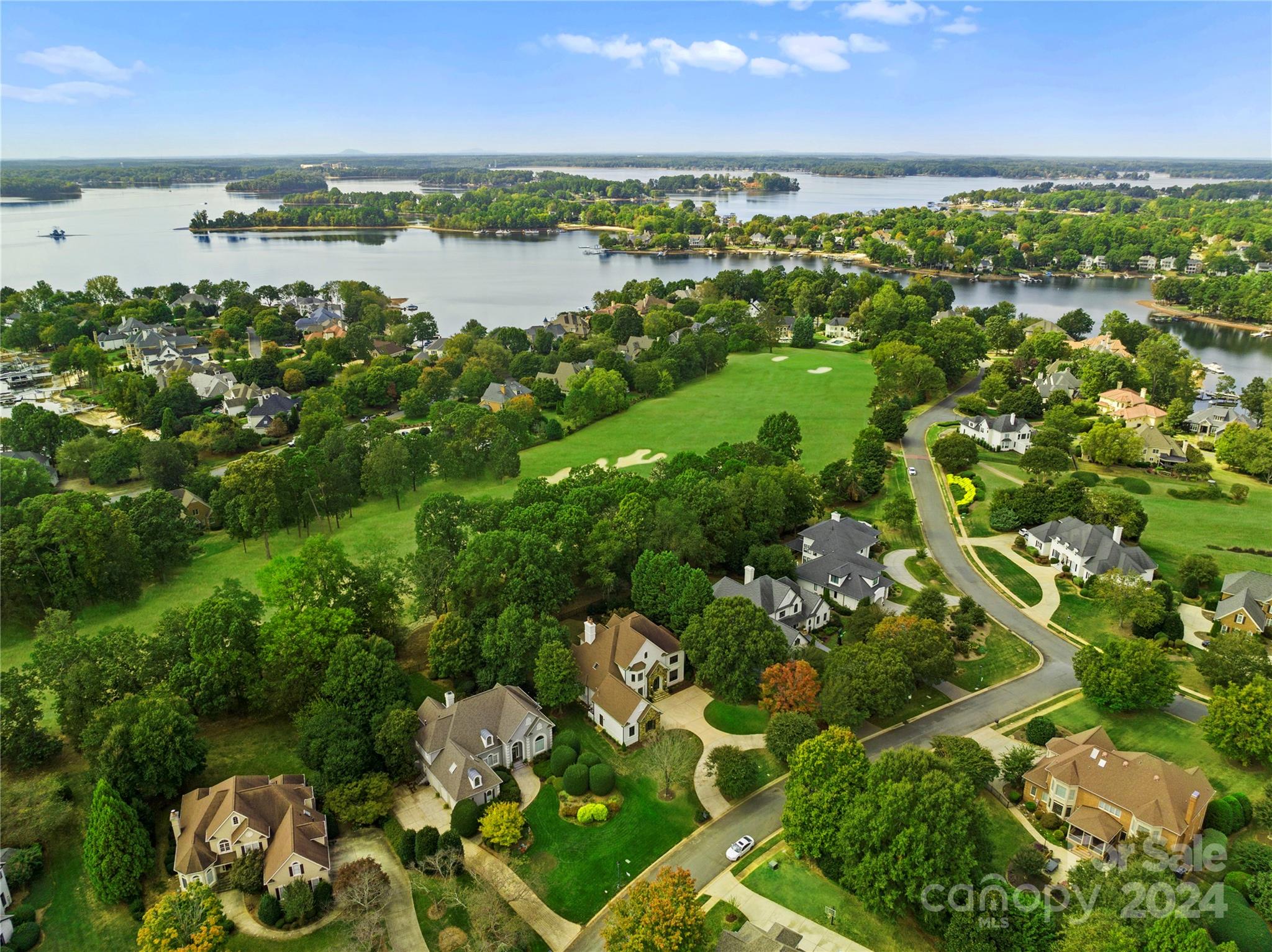 The Peninsula - Residential