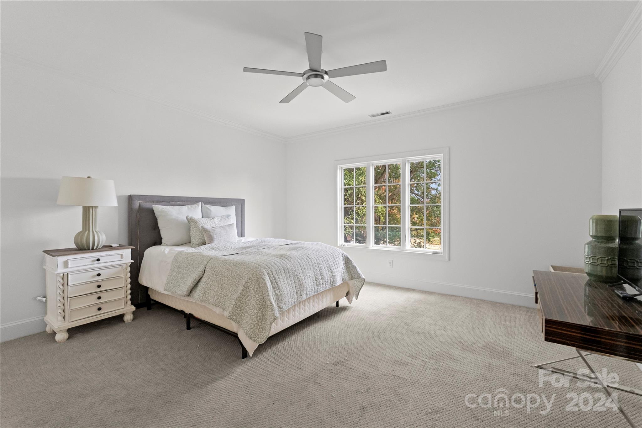 The Peninsula - Residential