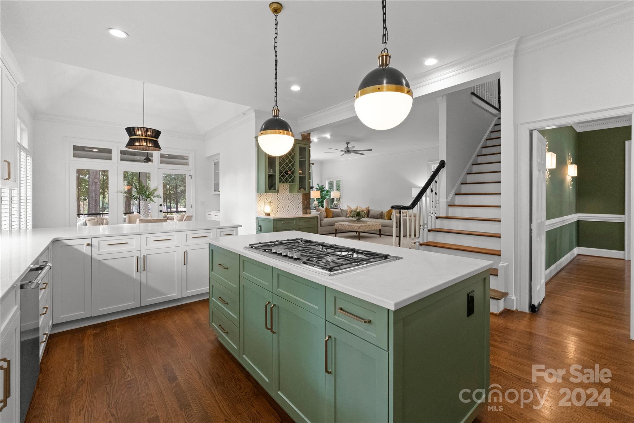 The Peninsula - Residential