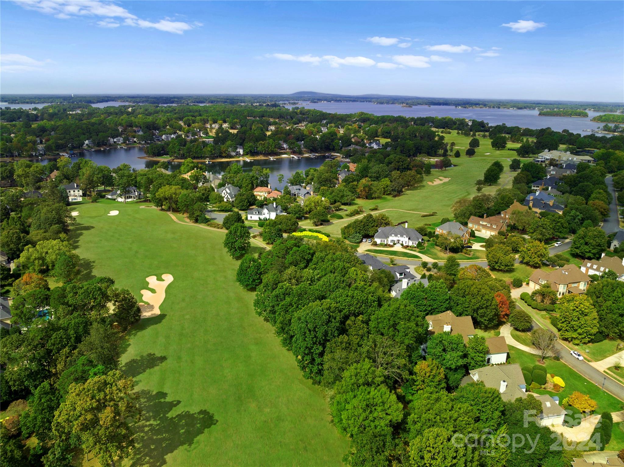 The Peninsula - Residential