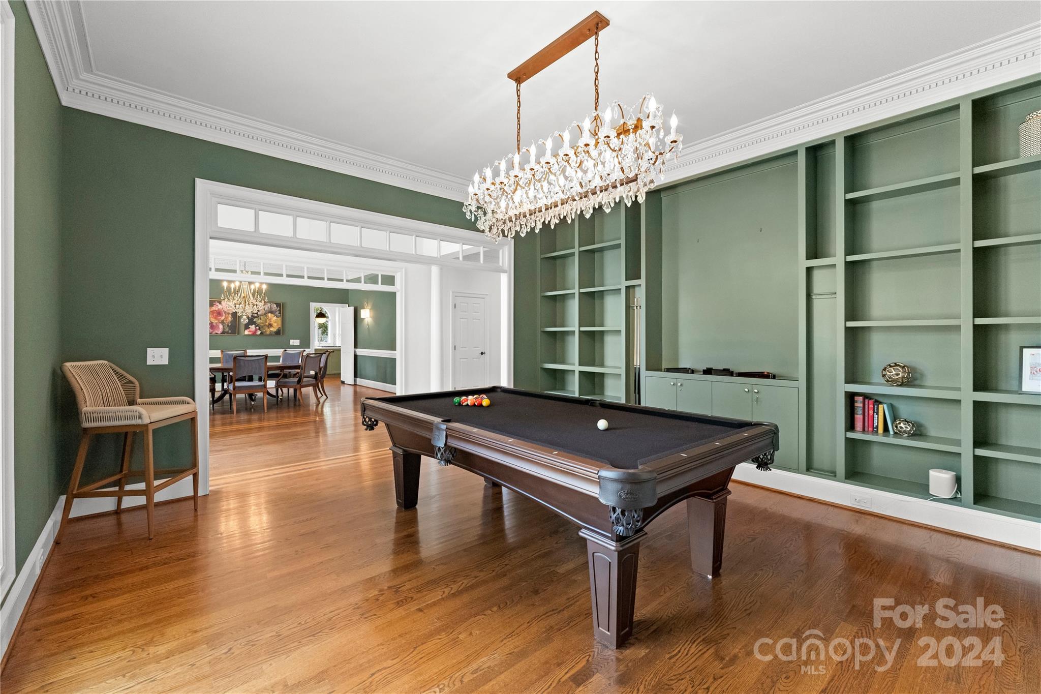 The Peninsula - Residential