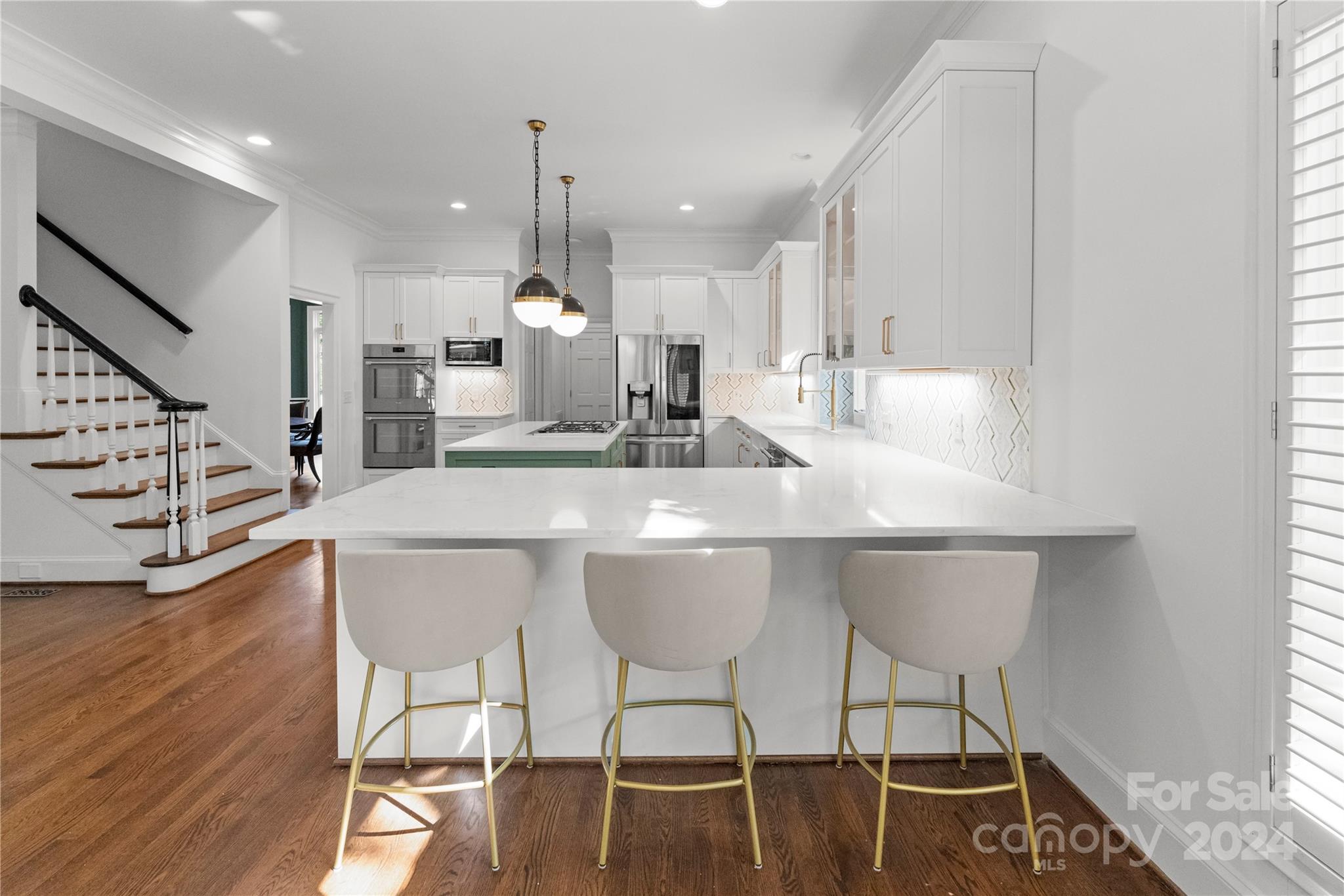 The Peninsula - Residential