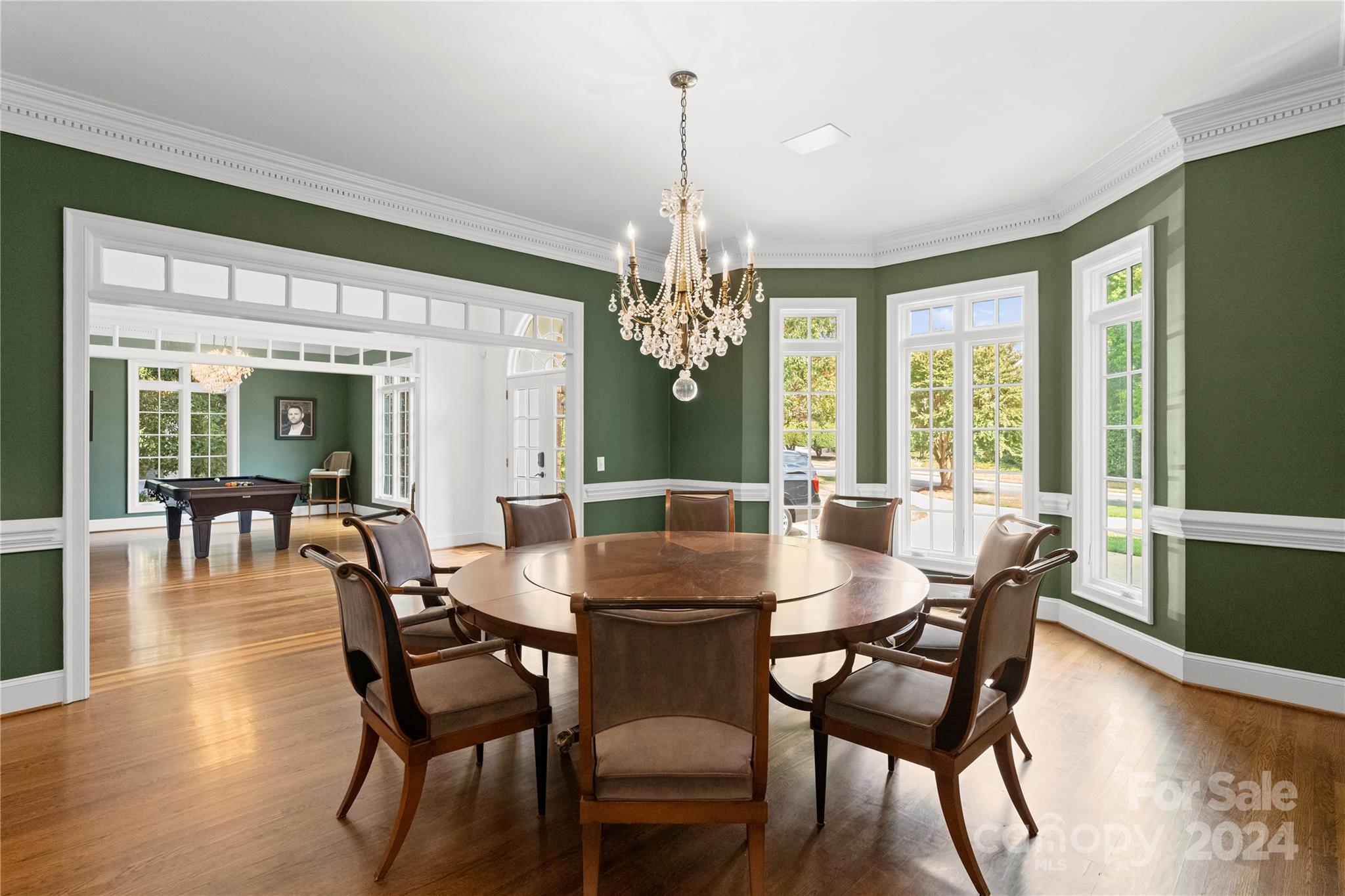 The Peninsula - Residential