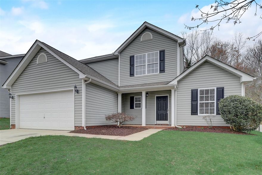 Welcome to this beautiful 3 bed, 2.5 bath home in the Mill Creek Falls neighborhood in Clover! Just down the road from Lake Wylie! You will love this neighborhood which has a community pool, clubhouse and tennis courts! This lovely home features freshly painted interiors, hardwood flooring through the main living areas w/ vaulted ceilings in the living room leading up to the loft and brand new carpet. Main level primary suite and great office/formal dining room just off the foyer are very convenient. Eat-in kitchen features granite countertops and S/S appliances(electric range, microwave, dishwasher and fridge). 2 bedrooms, full bath and loft on second floor. Primary and second floor bathrooms feature new granite countertops. Newly painted back deck and 2 car garage! New HVAC 2023! Don’t miss!