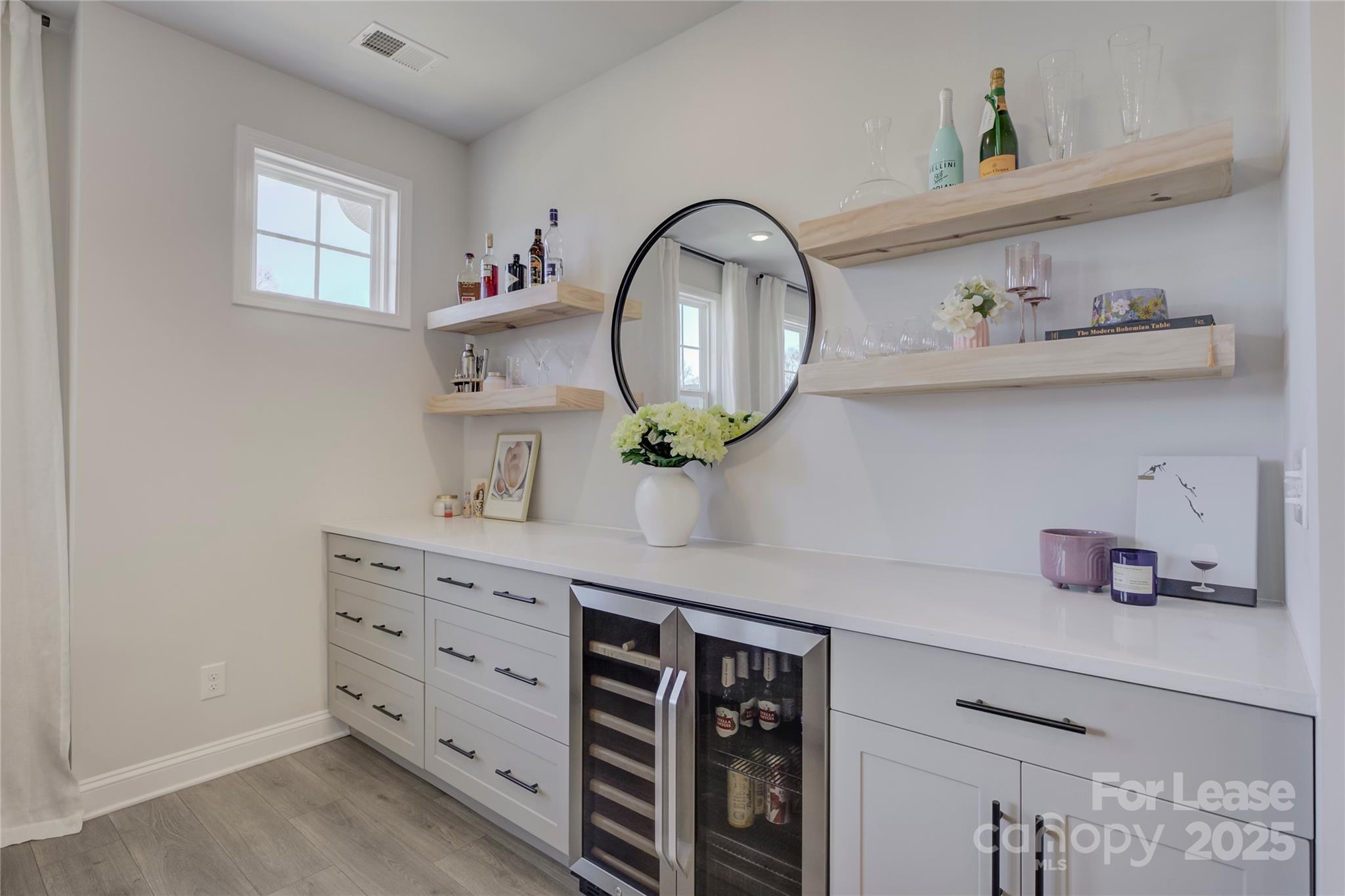 Villa Heights - Residential Lease