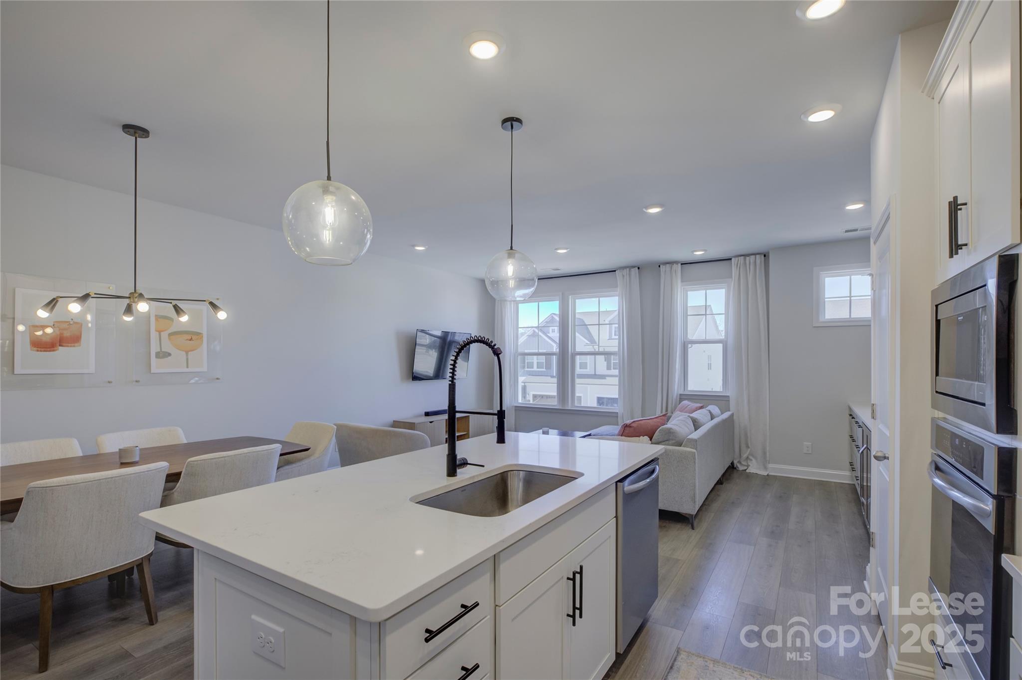 Villa Heights - Residential Lease