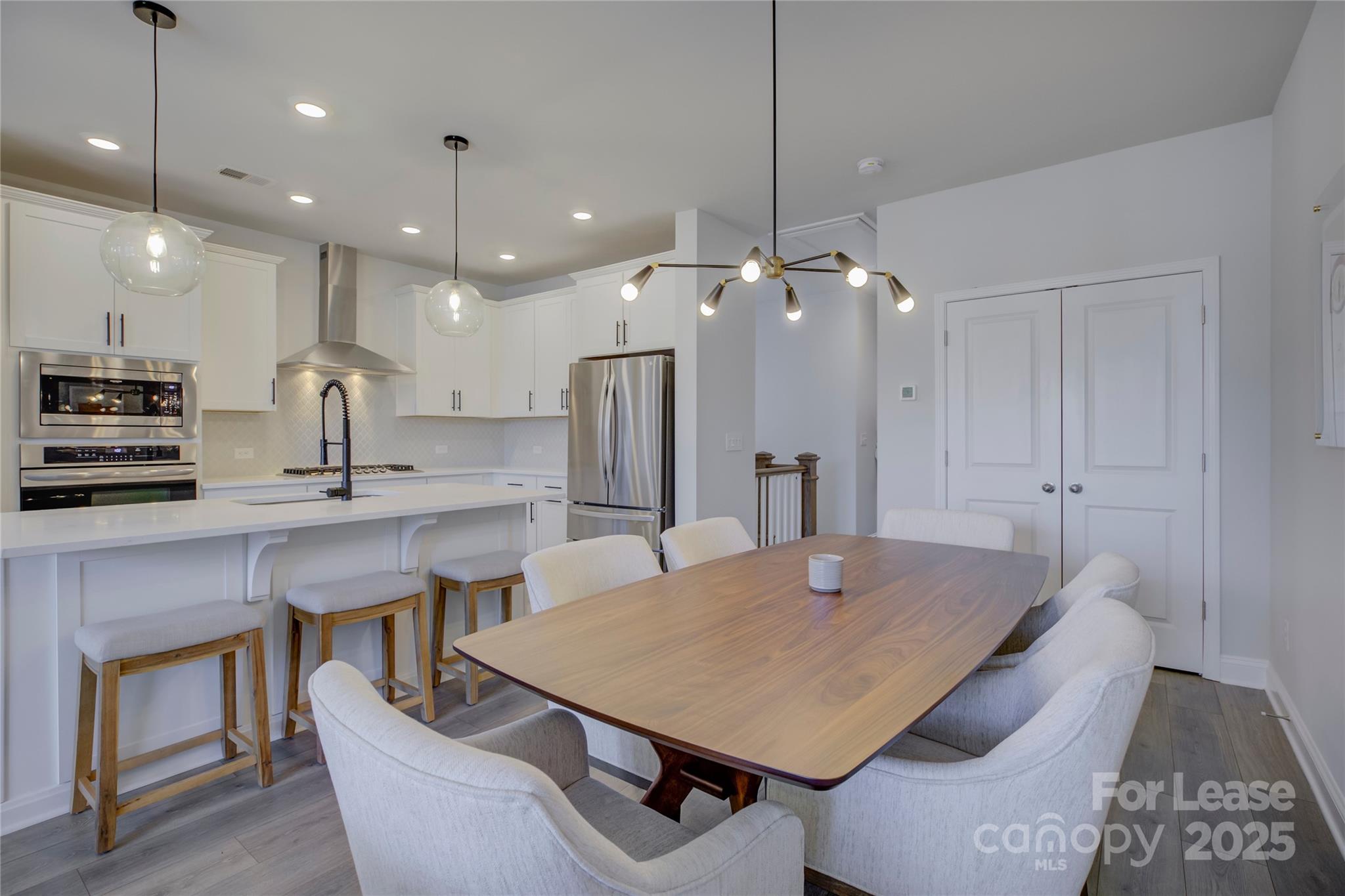 Villa Heights - Residential Lease