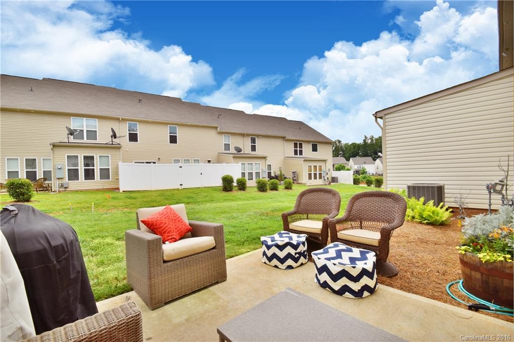 Park South Station - Residential