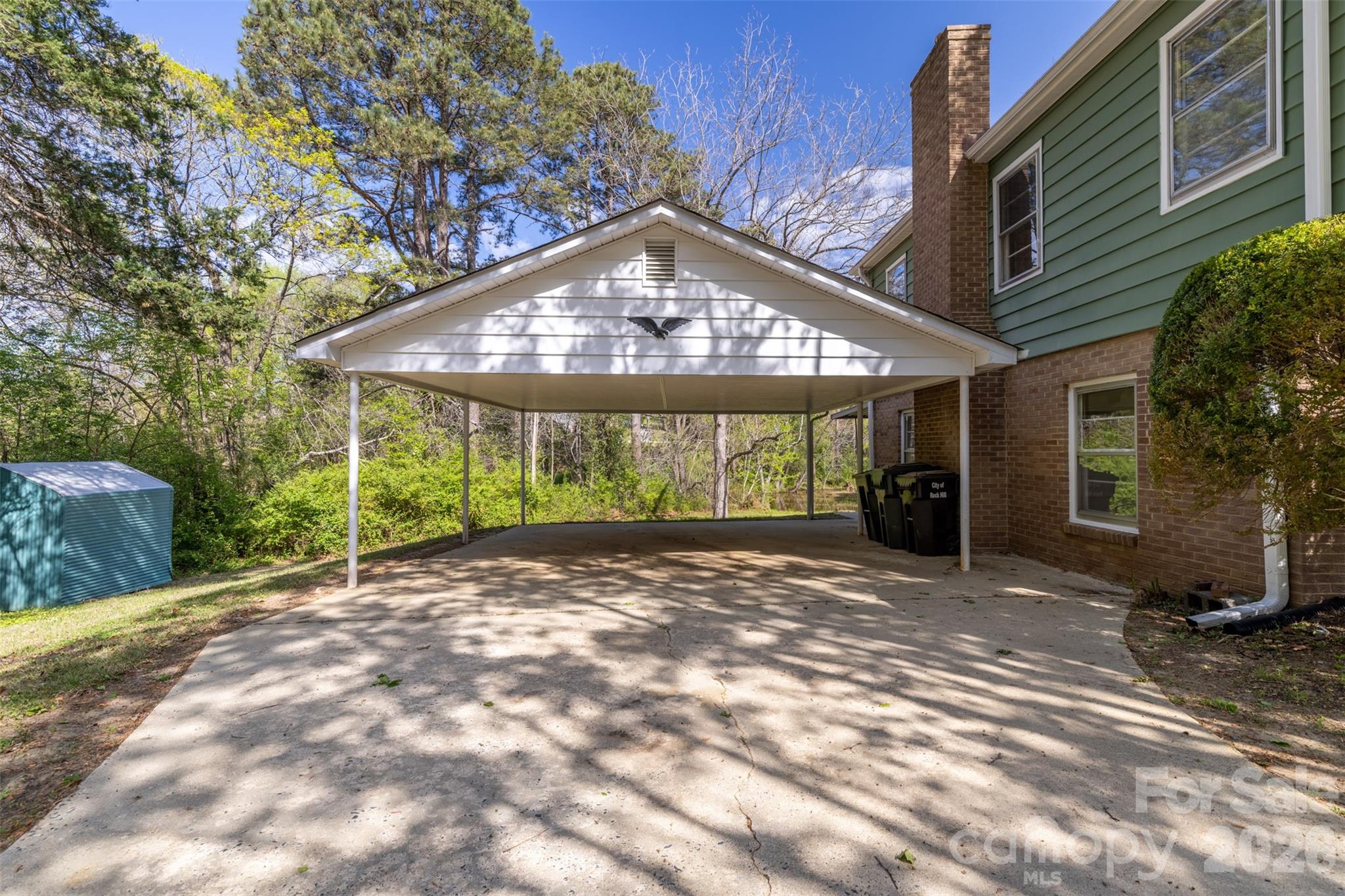 Country Club Estates - Residential