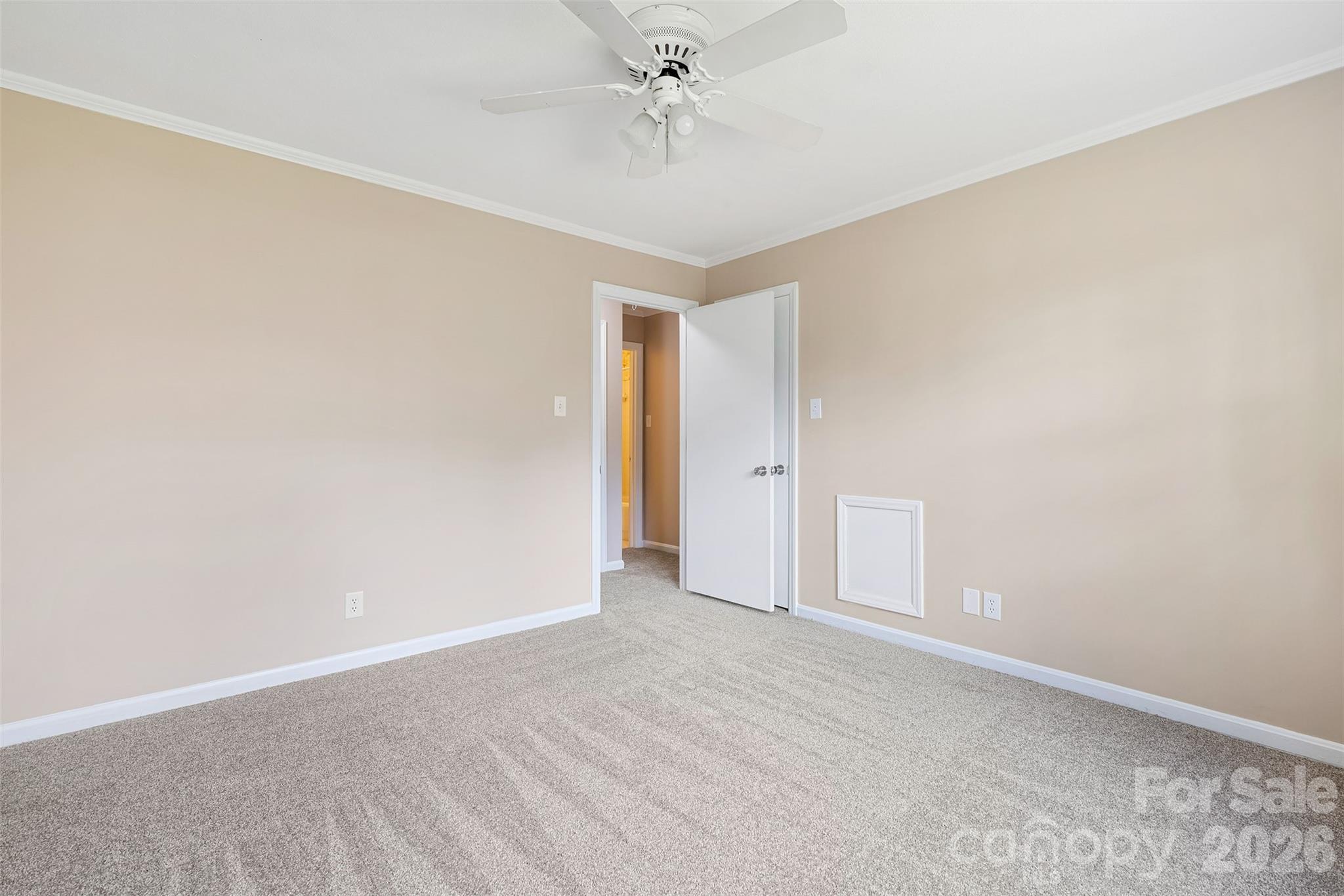 Country Club Estates - Residential