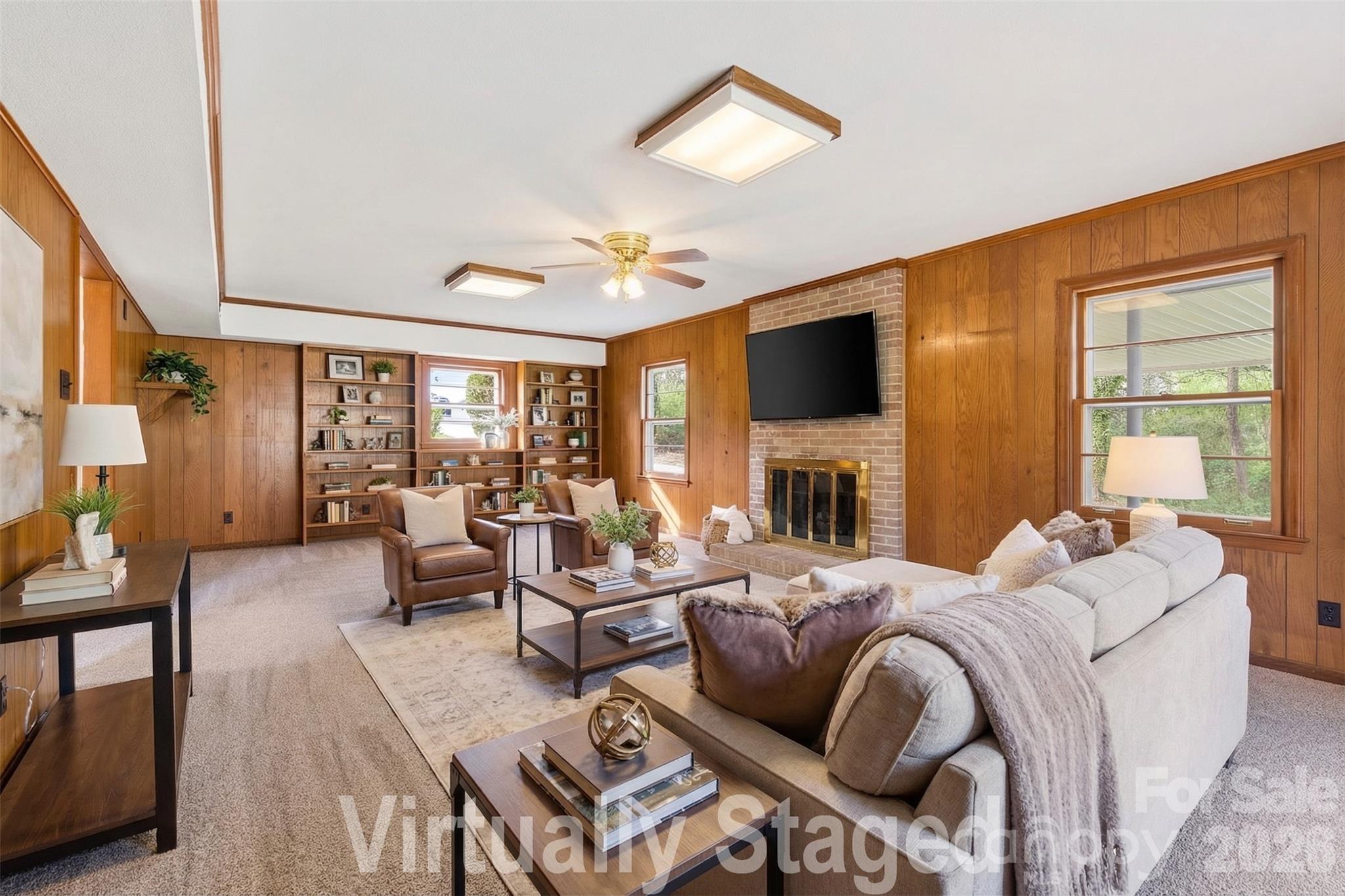 Country Club Estates - Residential