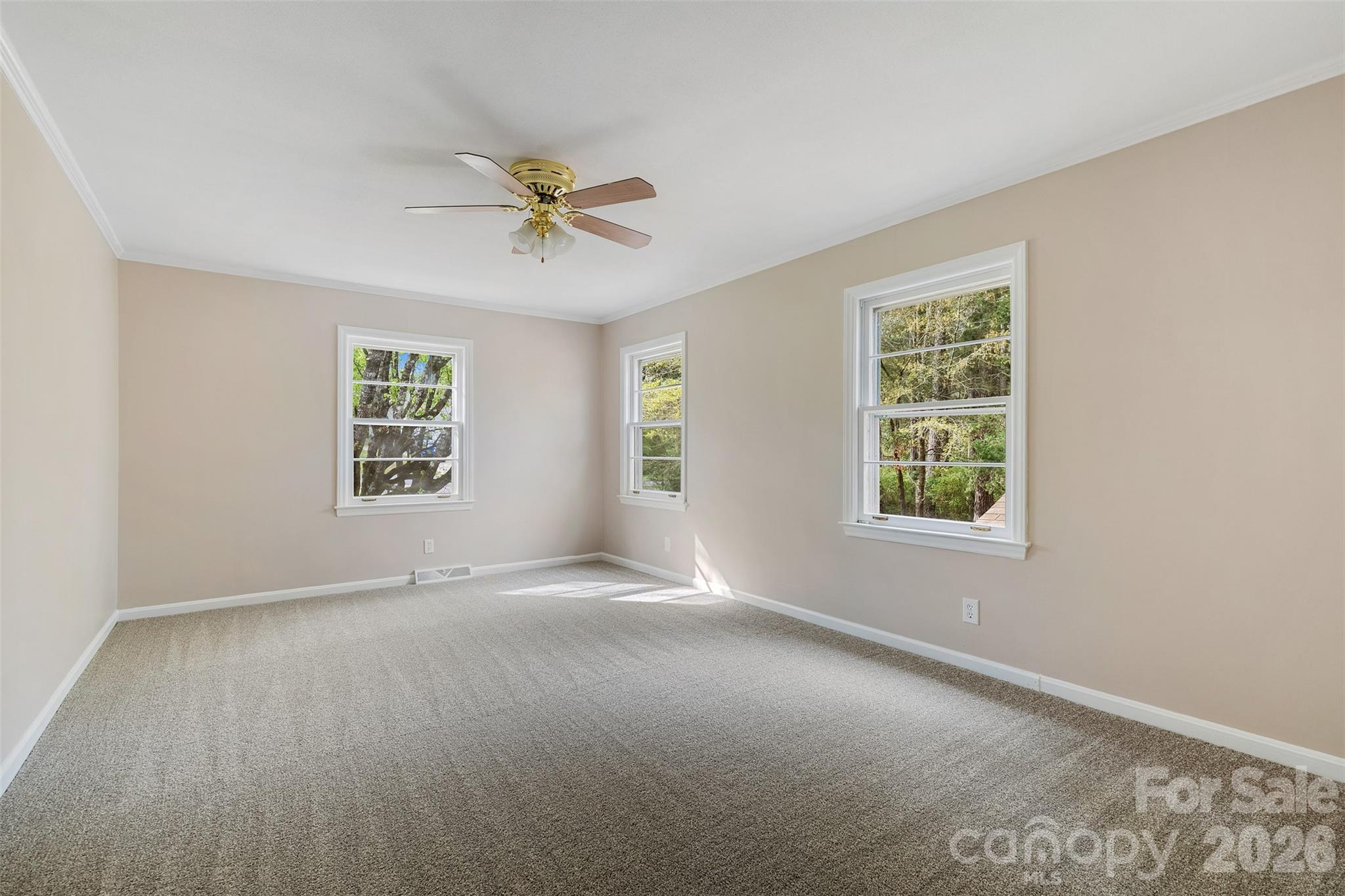 Country Club Estates - Residential