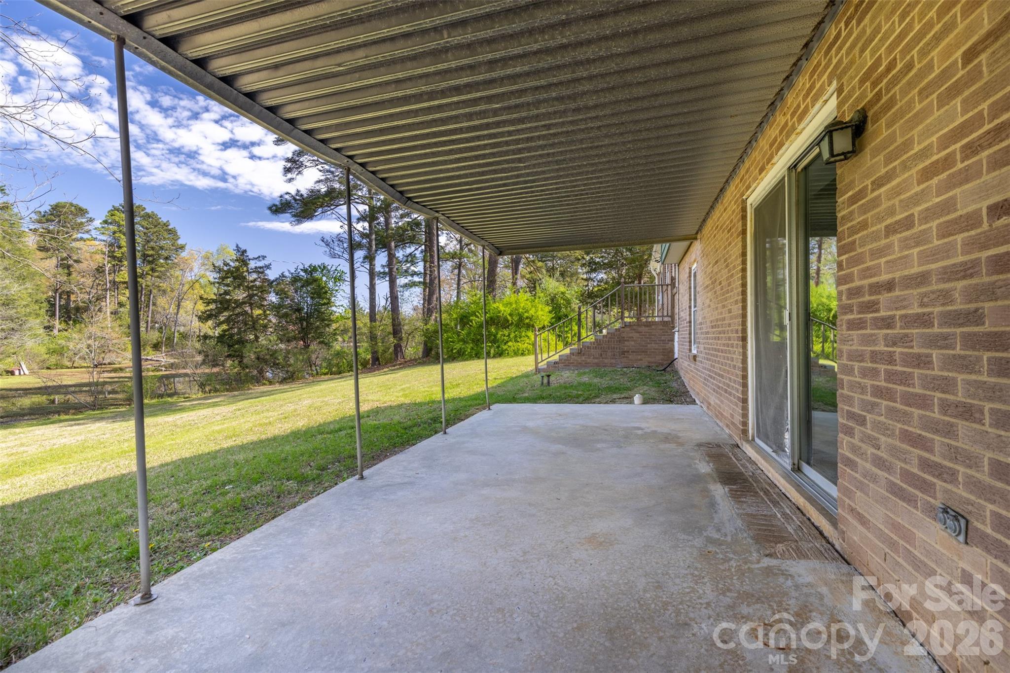 Country Club Estates - Residential