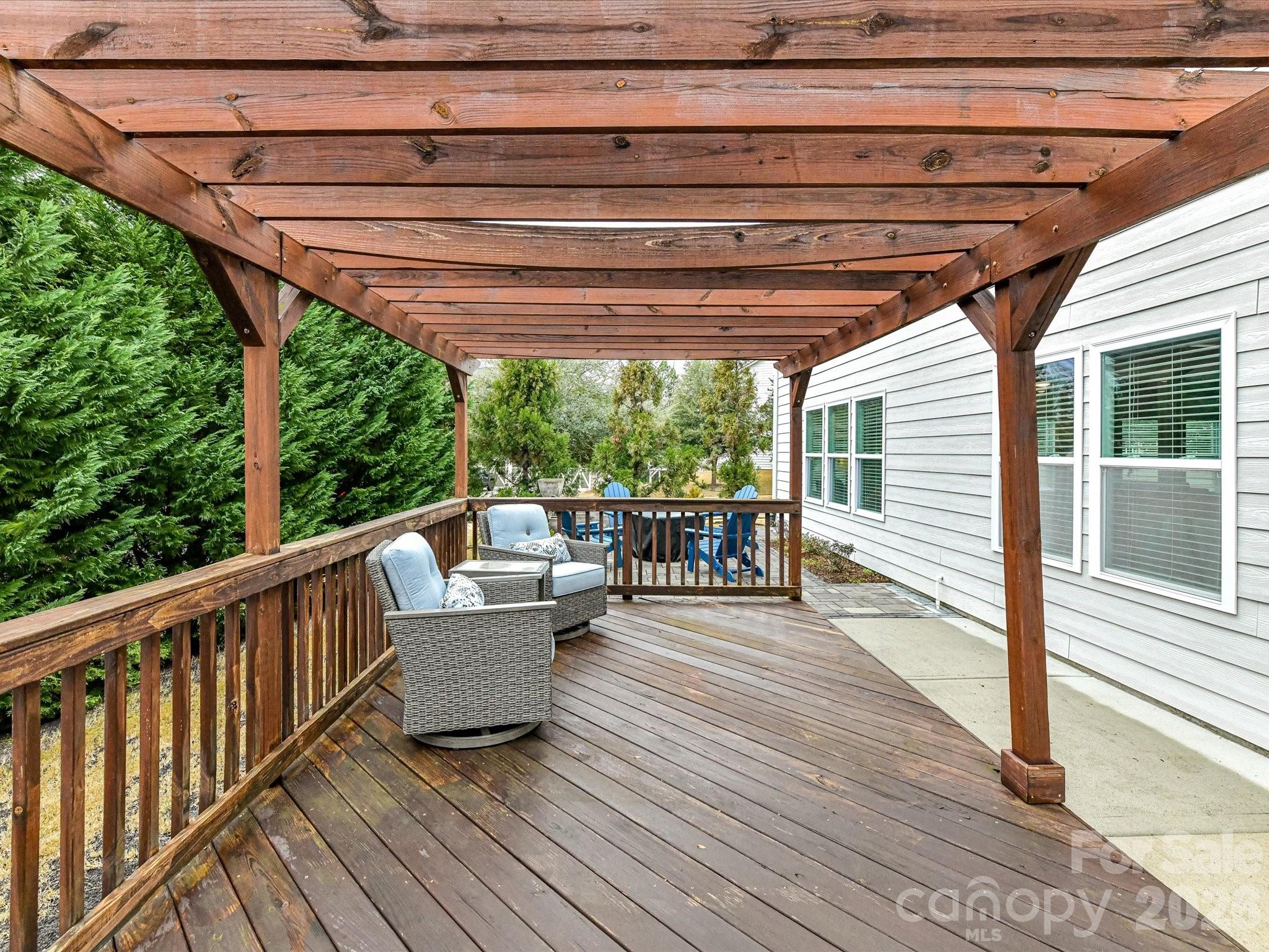 Lake Ridge - Residential