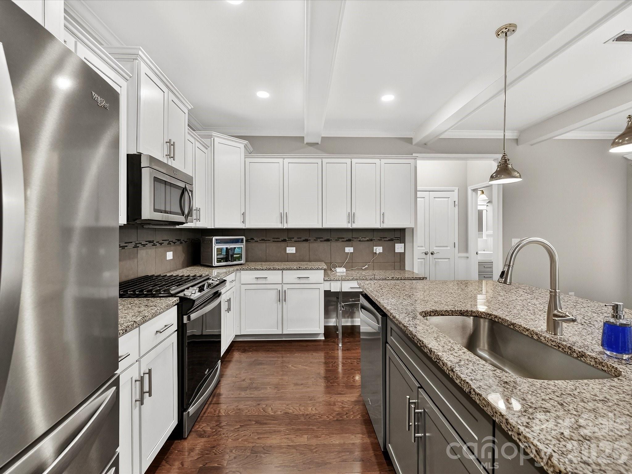 Lake Ridge - Residential