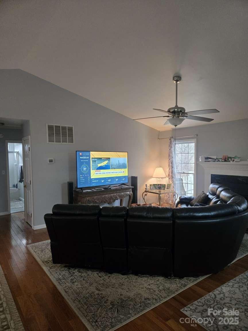 15 Primrose Lane