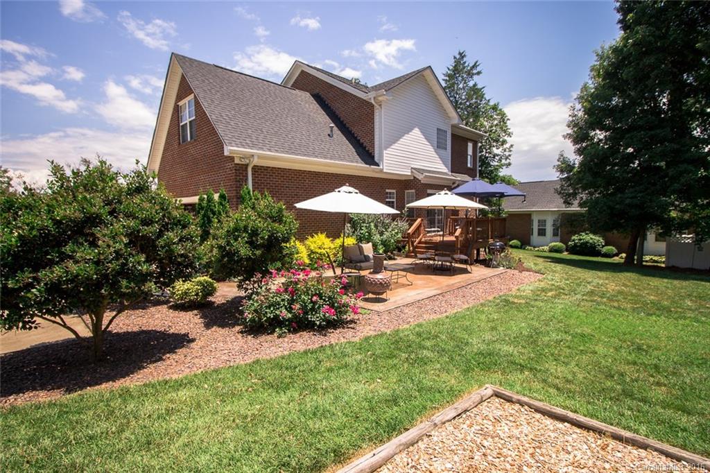 Cypress Pointe - Residential