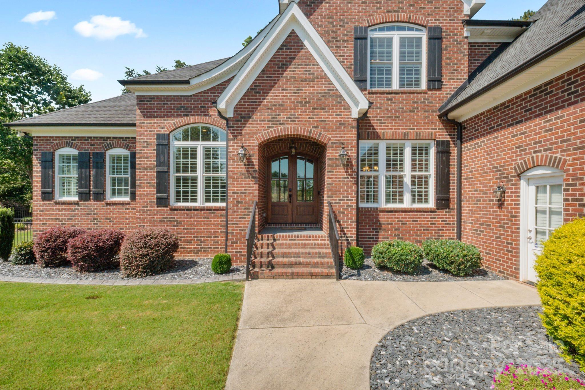 120 Cheyenne Lane