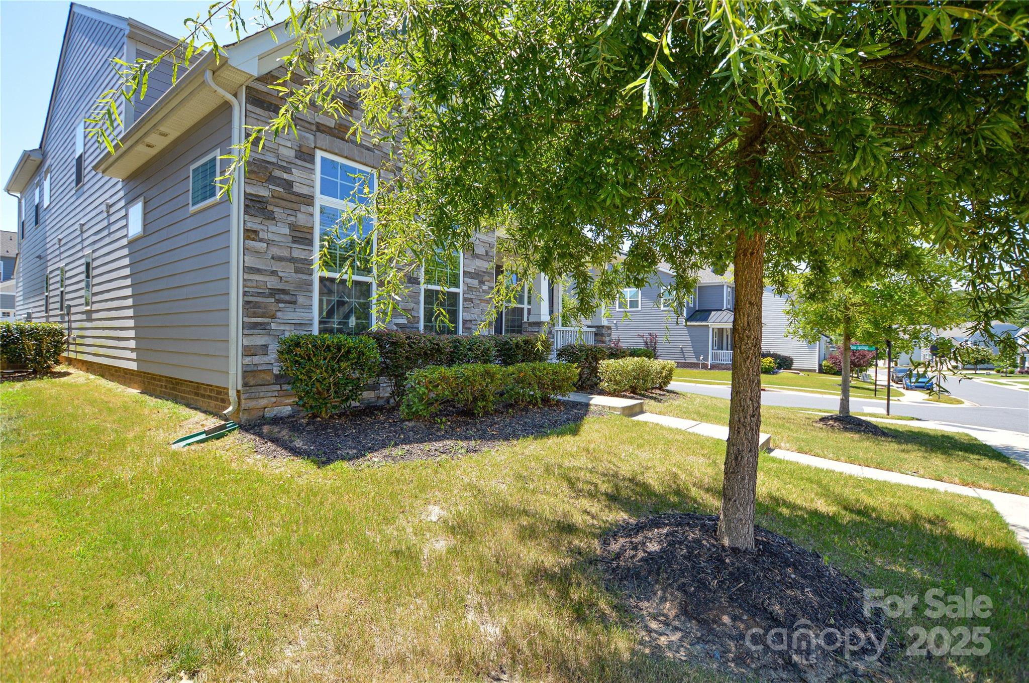 6096 Cloverdale Drive