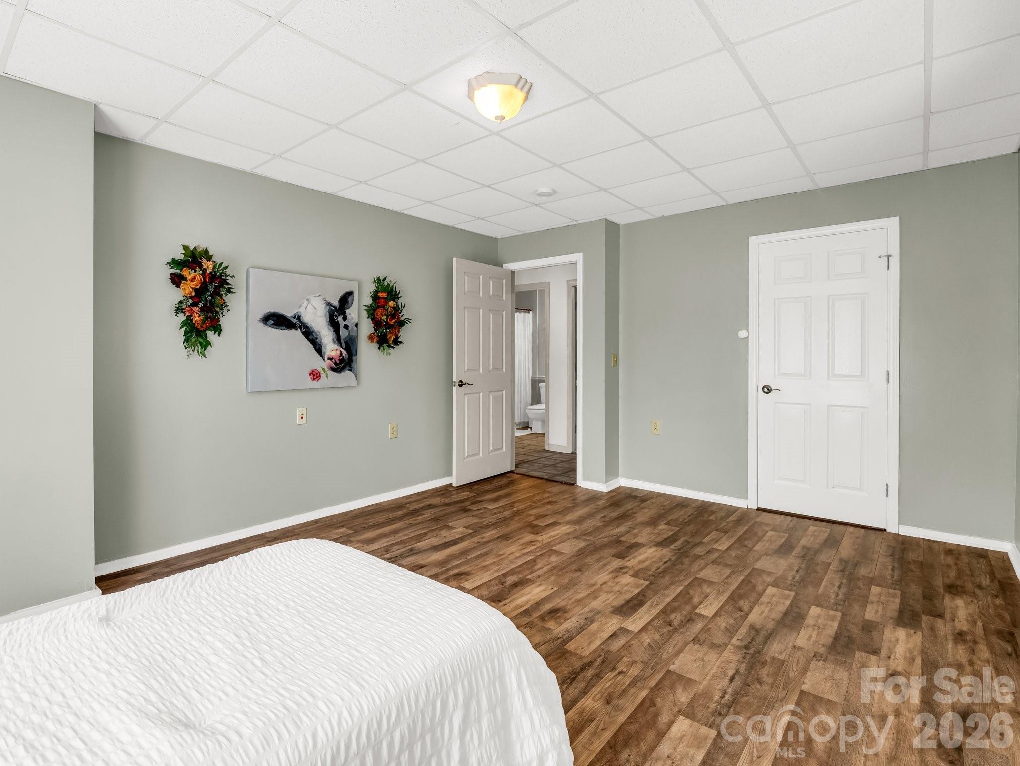 Gateway Mountain - Residential