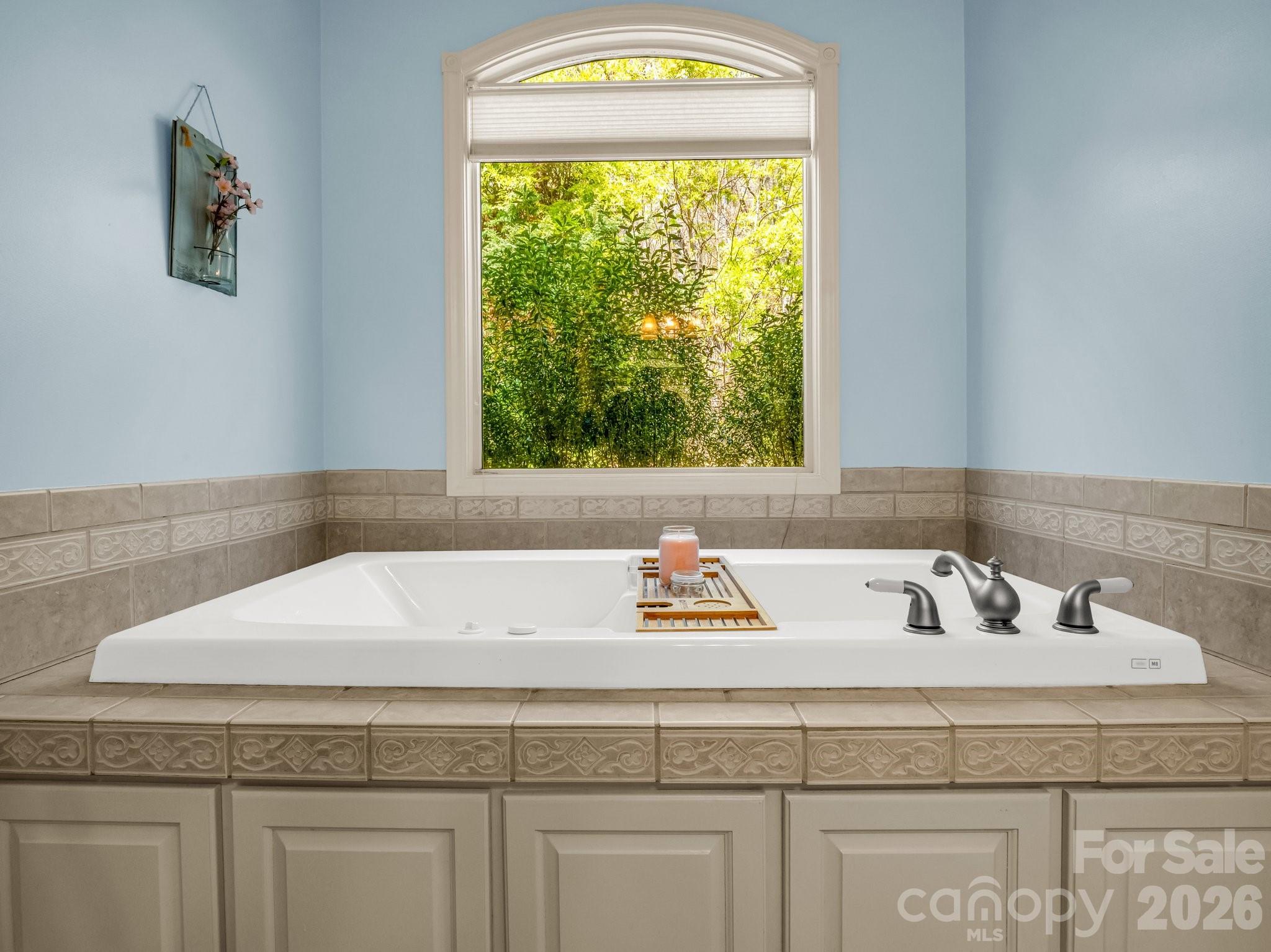 Gateway Mountain - Residential