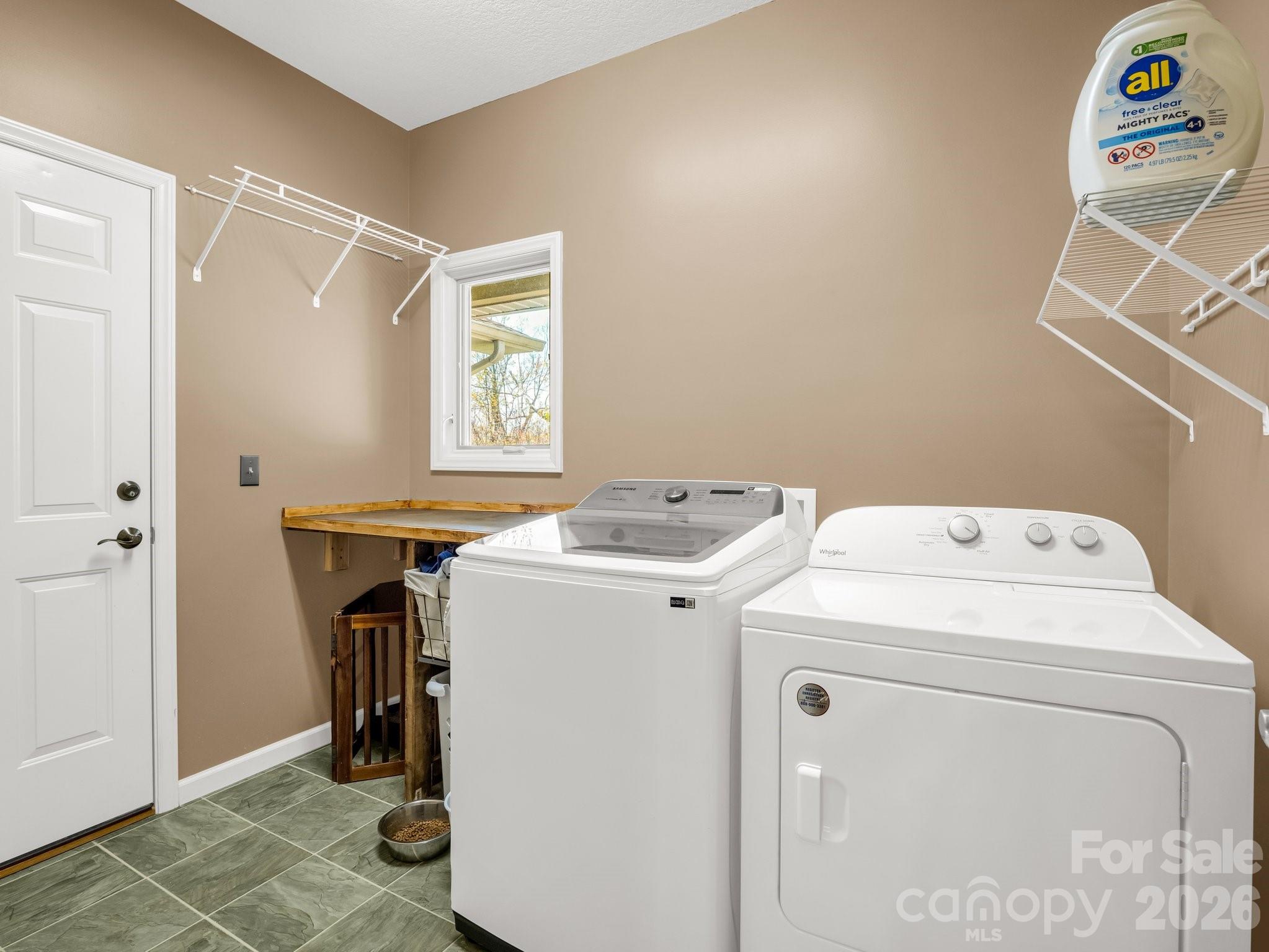 Gateway Mountain - Residential