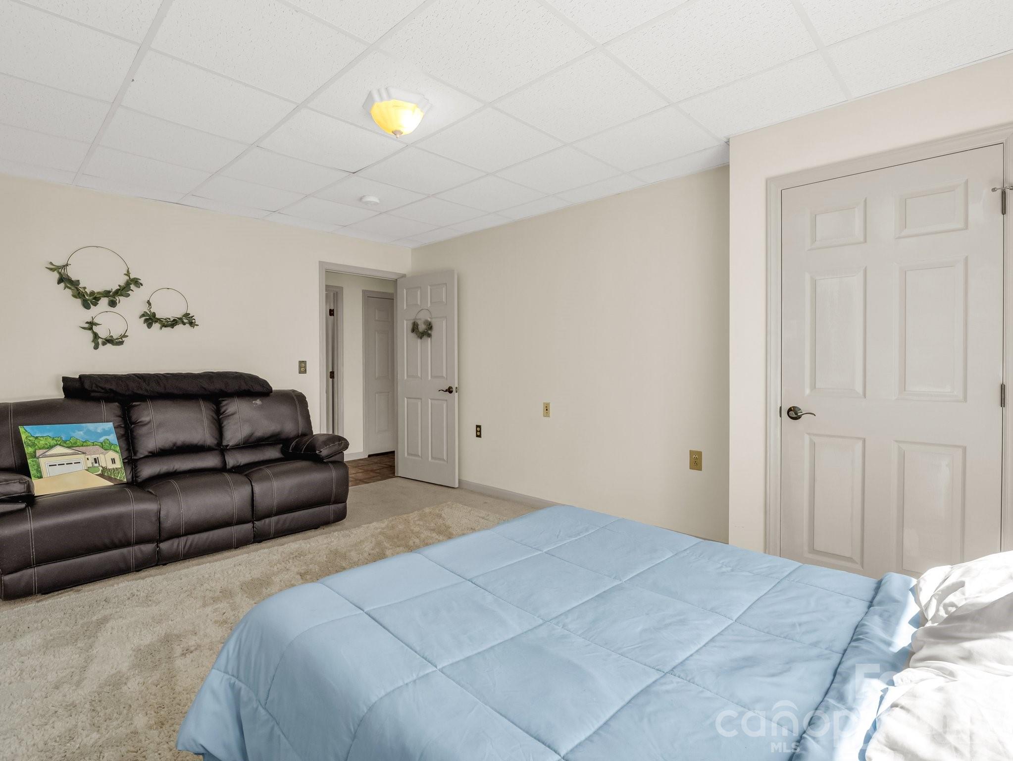 Gateway Mountain - Residential