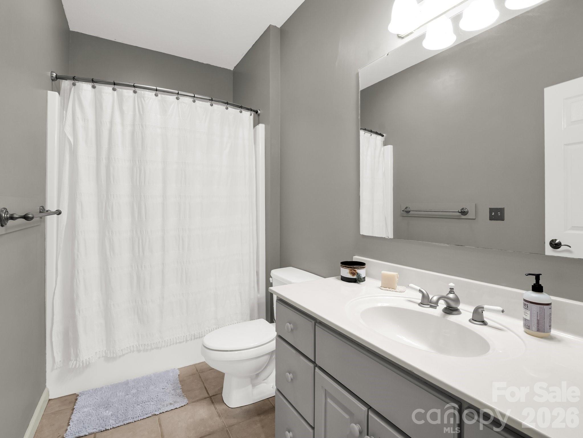 Gateway Mountain - Residential