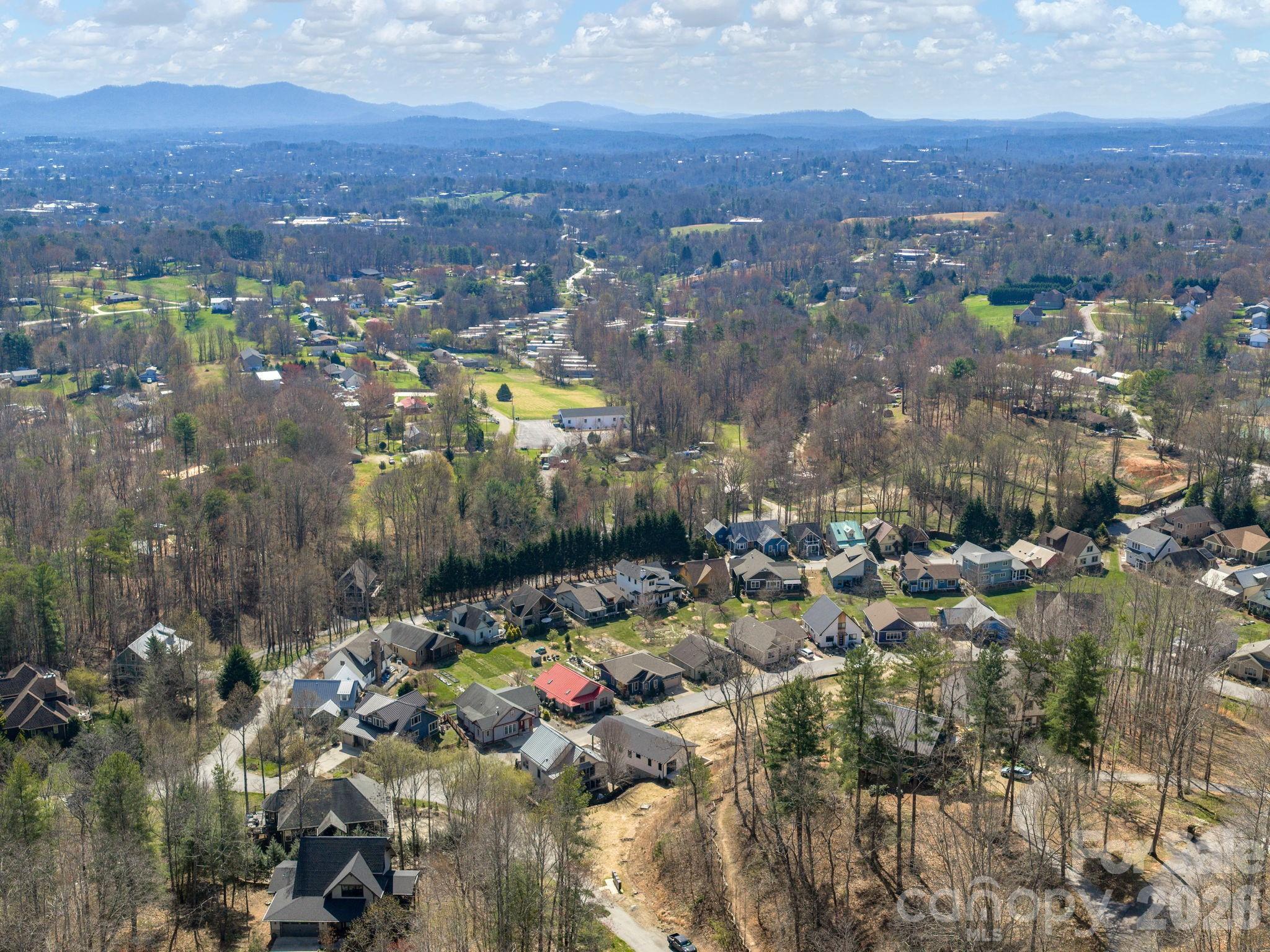 The Villages At Crest Mountain - Residential