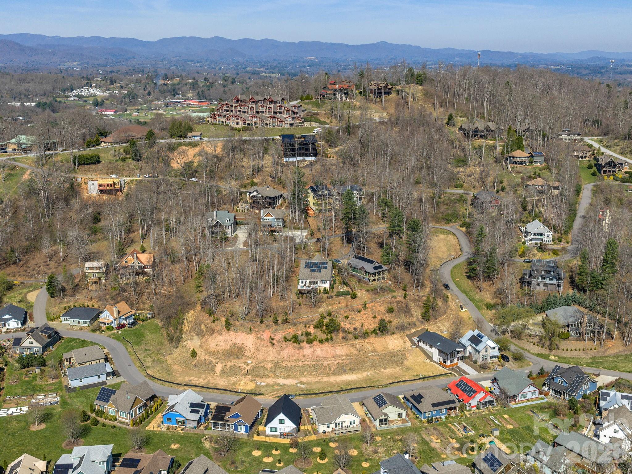The Villages At Crest Mountain - Residential
