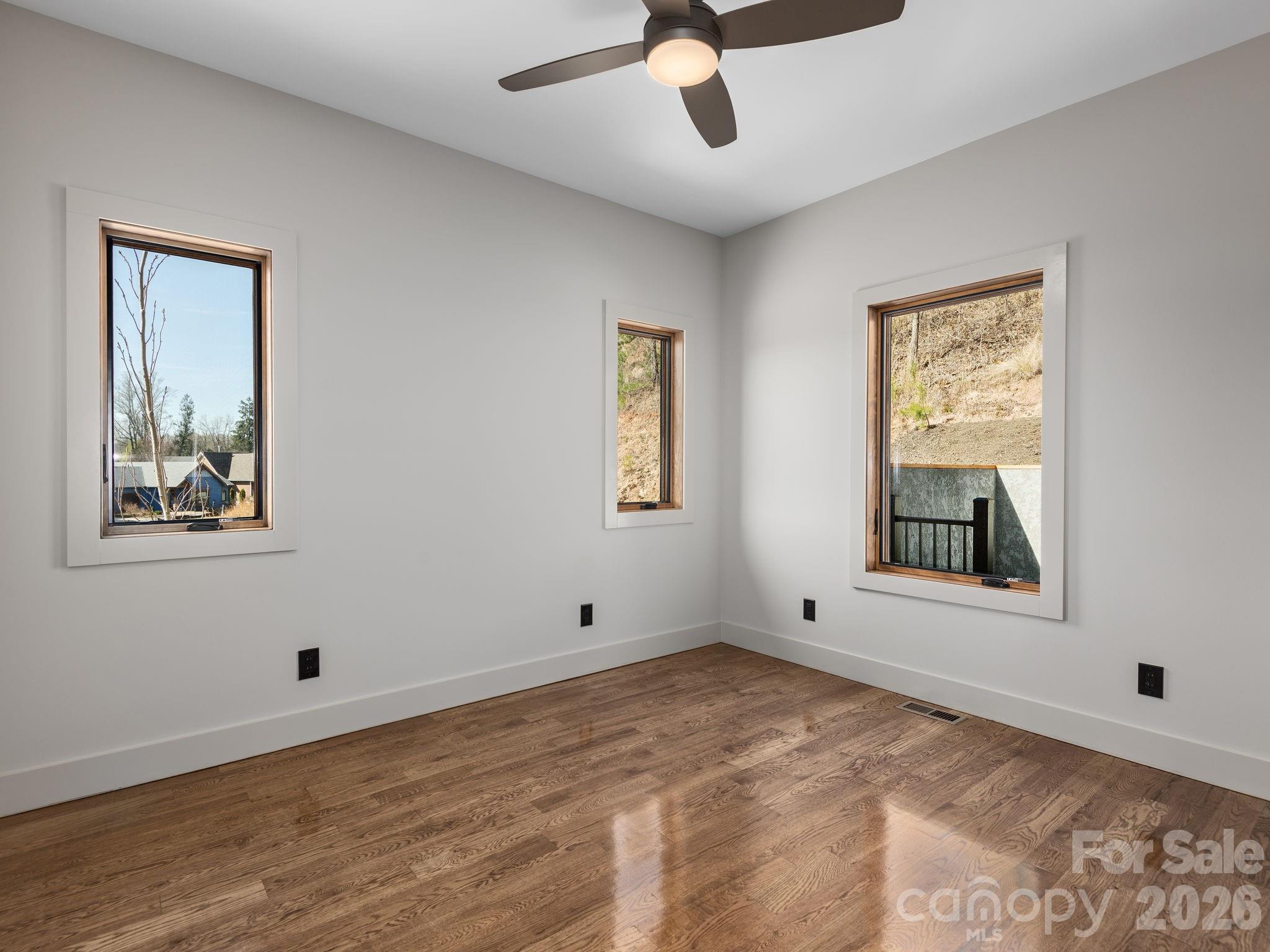 The Villages At Crest Mountain - Residential