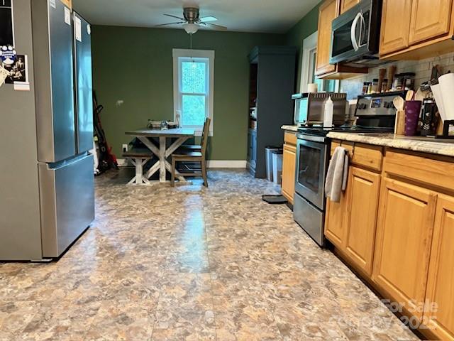 149 Poplar Drive W