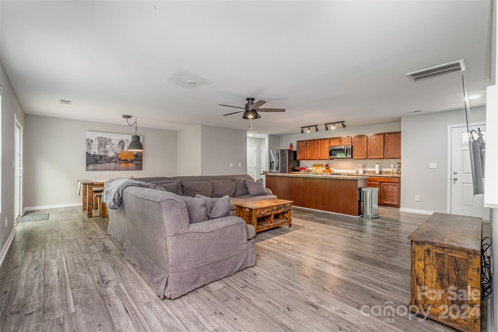 Independence Woods - Residential