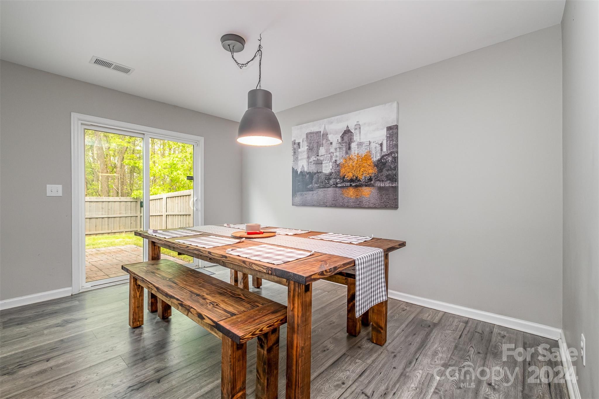 Independence Woods - Residential