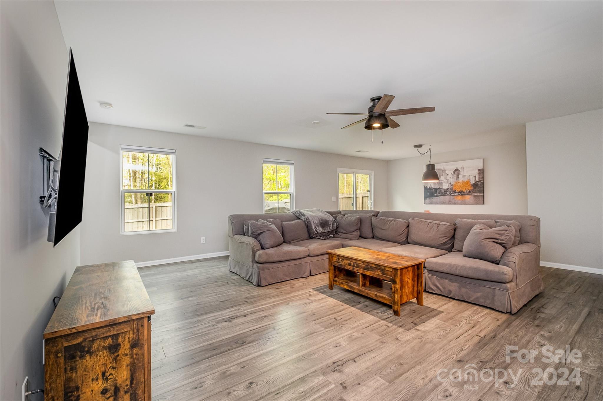 Independence Woods - Residential