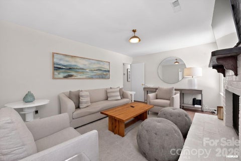 Photo of 7107 Valley Haven Drive, Charlotte, NC 28211 (MLS # 4401246)
