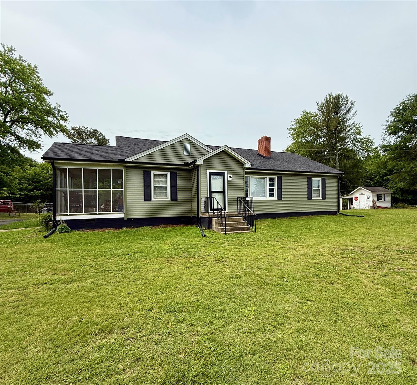 214 E Double Shoals Road