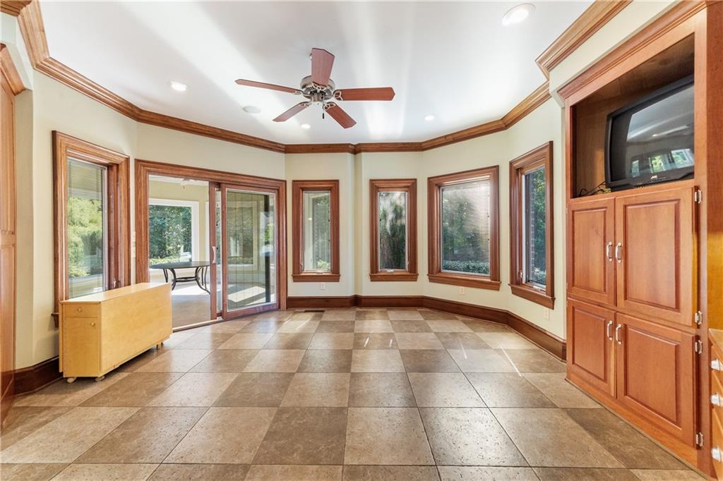 Moores Ferry - Residential