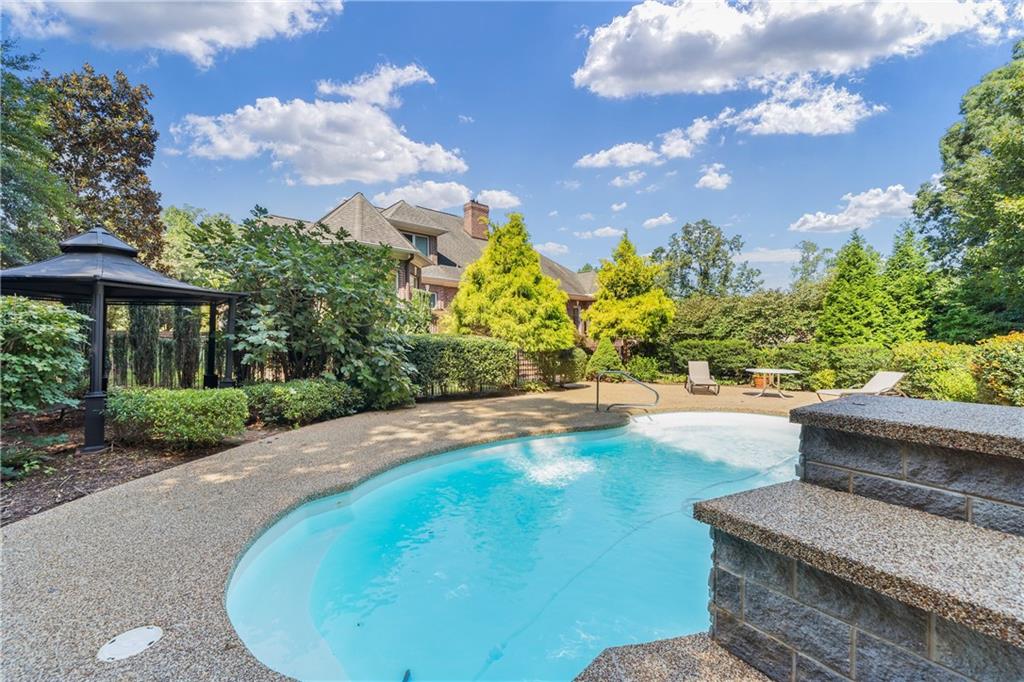 Moores Ferry - Residential