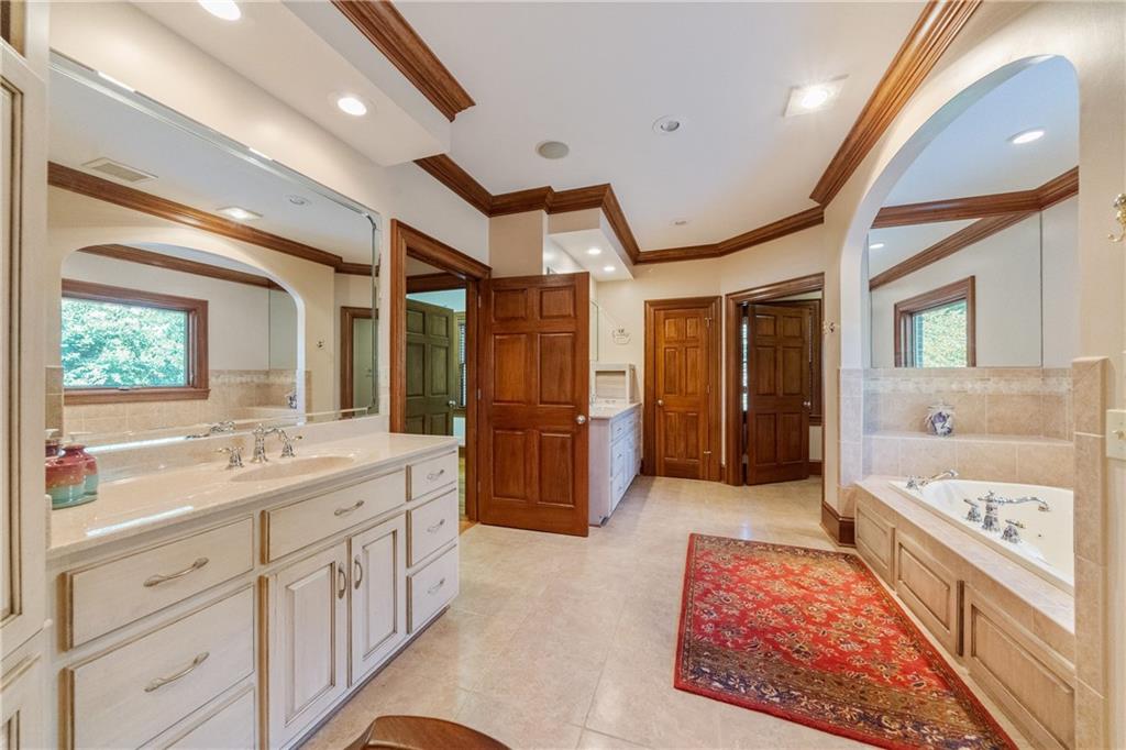 Moores Ferry - Residential