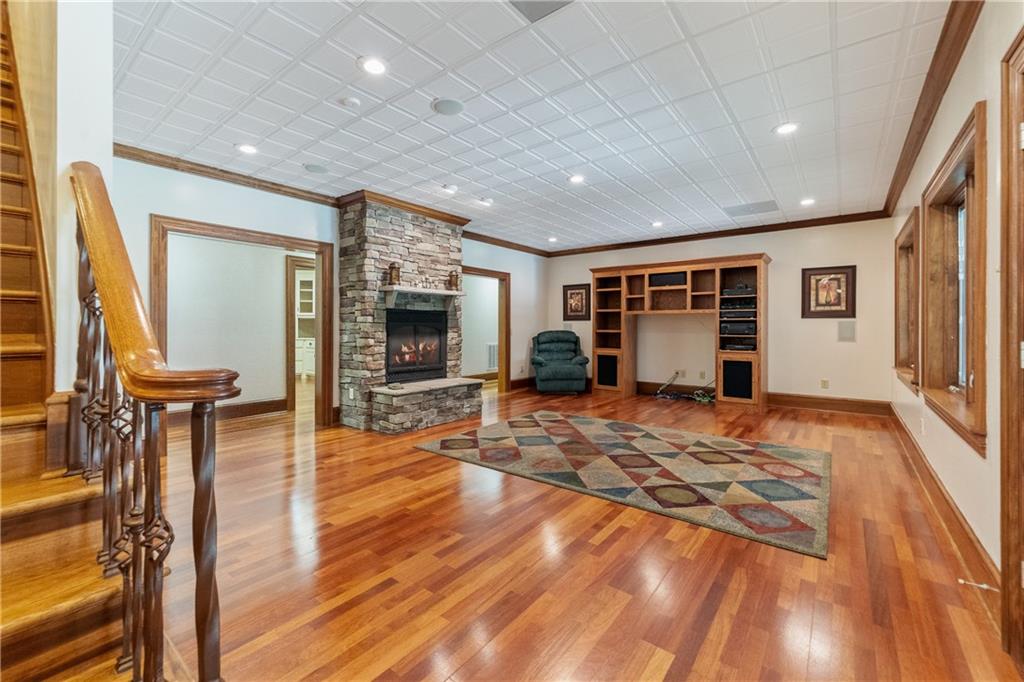 Moores Ferry - Residential