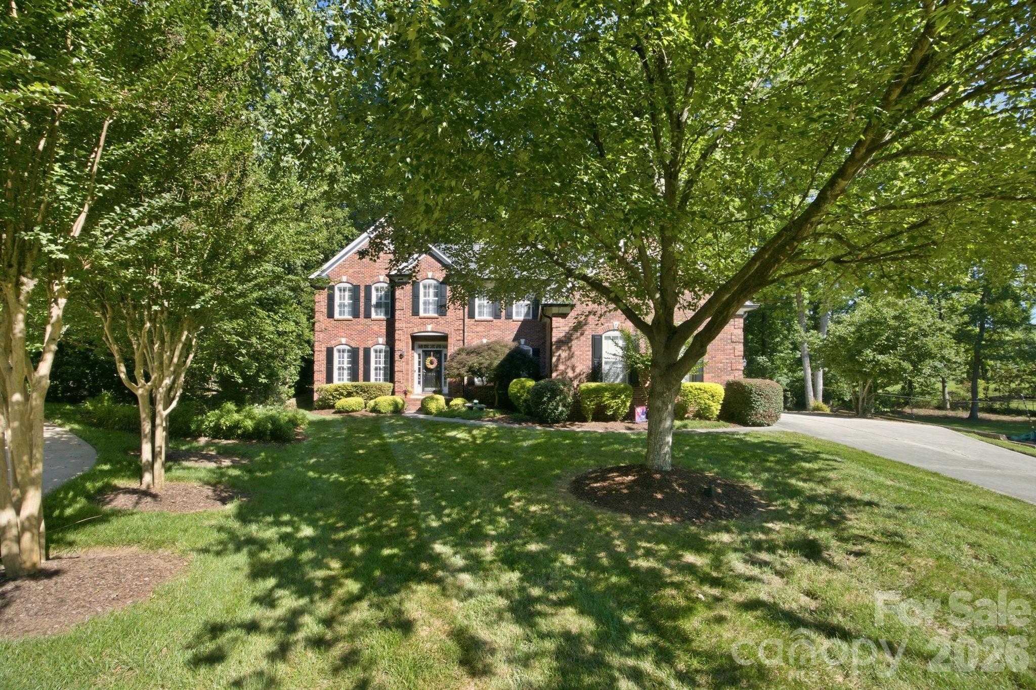 16043 Agincourt Drive