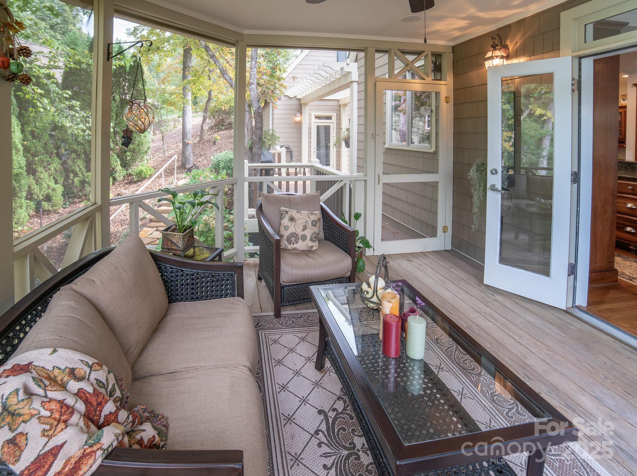 Morganton, North Carolina 28655, United States, 5 Bedrooms Bedrooms, ,5 BathroomsBathrooms,Residential,Active,222446