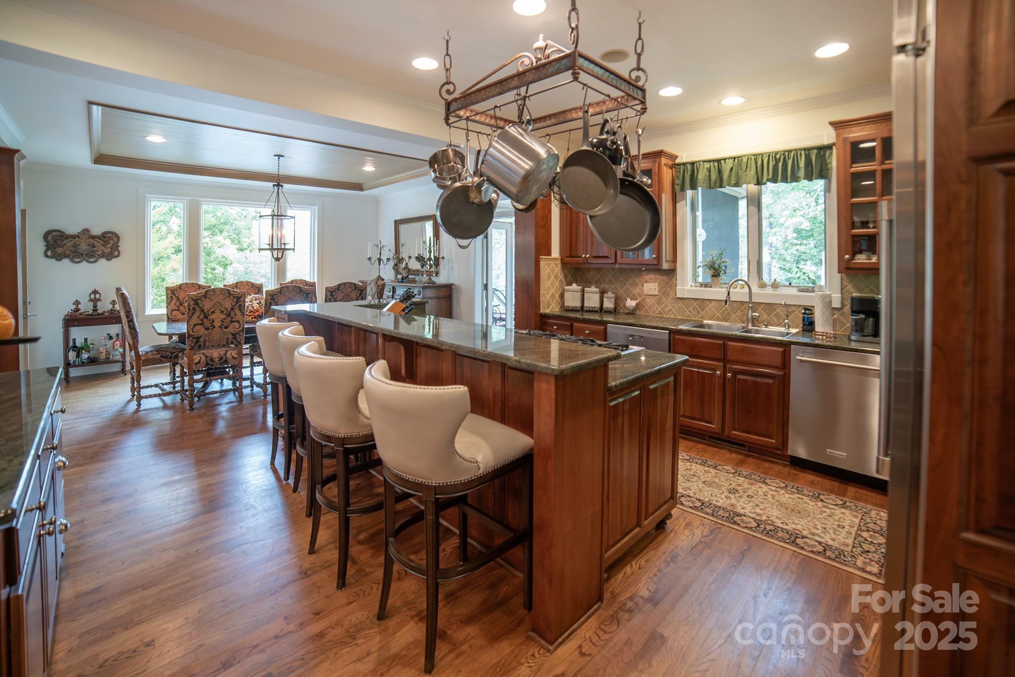 Morganton, North Carolina 28655, United States, 5 Bedrooms Bedrooms, ,5 BathroomsBathrooms,Residential,Active,222446