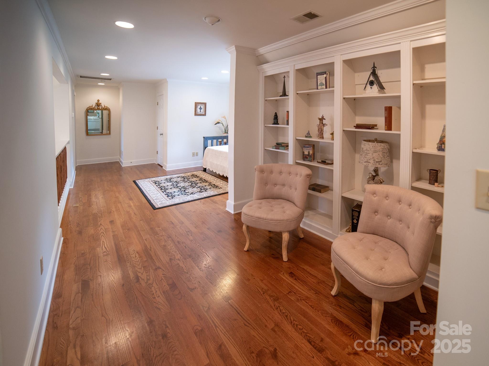 Morganton, North Carolina 28655, United States, 5 Bedrooms Bedrooms, ,5 BathroomsBathrooms,Residential,Active,222446