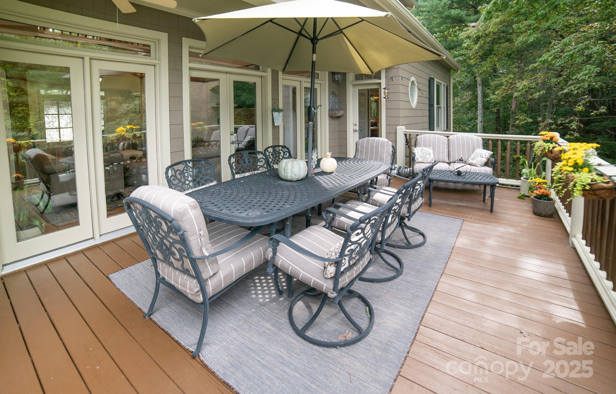 Morganton, North Carolina 28655, United States, 5 Bedrooms Bedrooms, ,5 BathroomsBathrooms,Residential,Active,222446