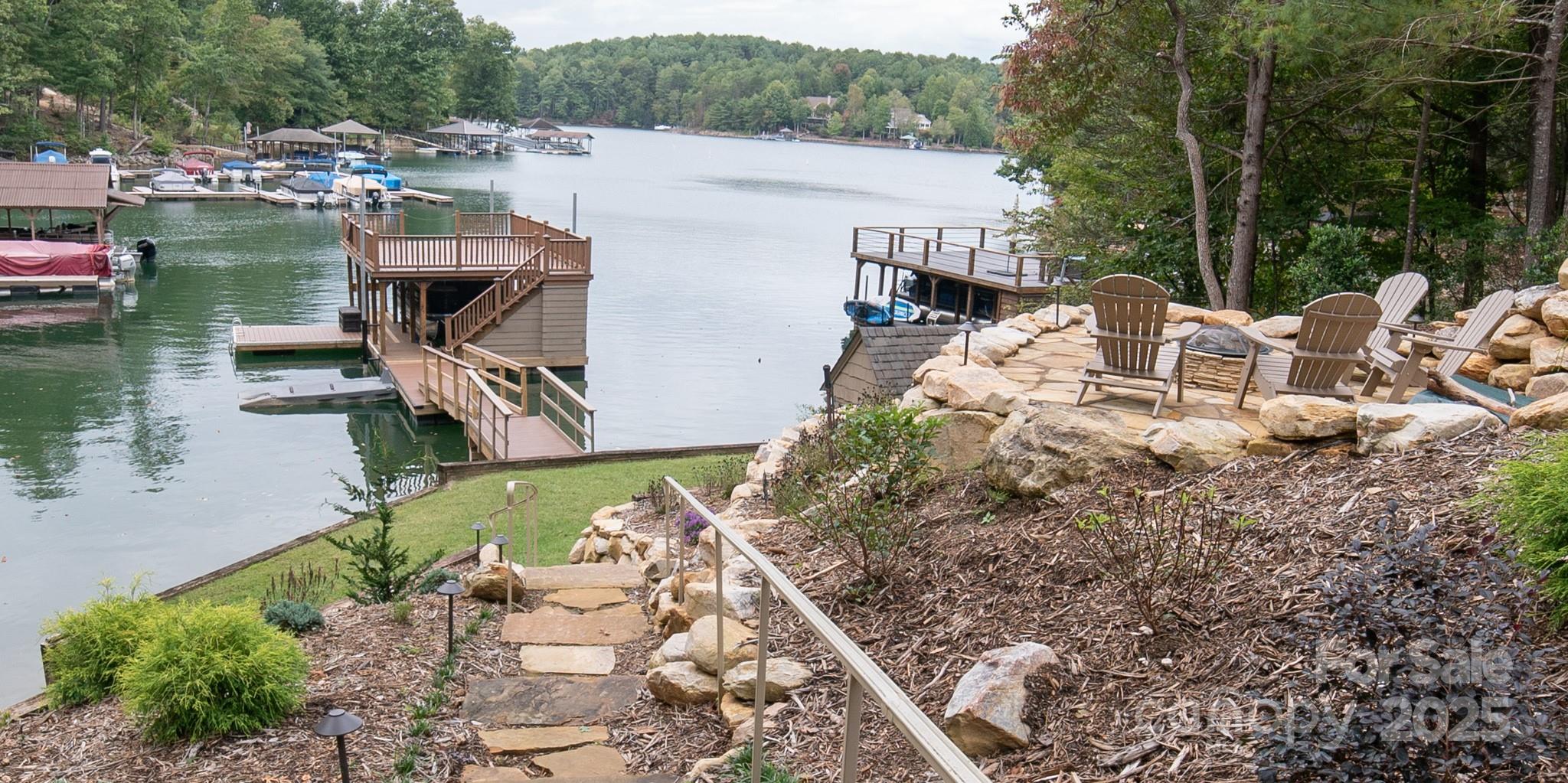 Morganton, North Carolina 28655, United States, 5 Bedrooms Bedrooms, ,5 BathroomsBathrooms,Residential,Active,222446