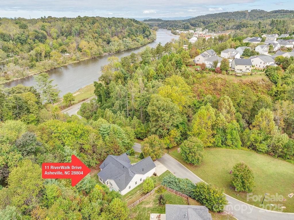 11 River Walk Drive
