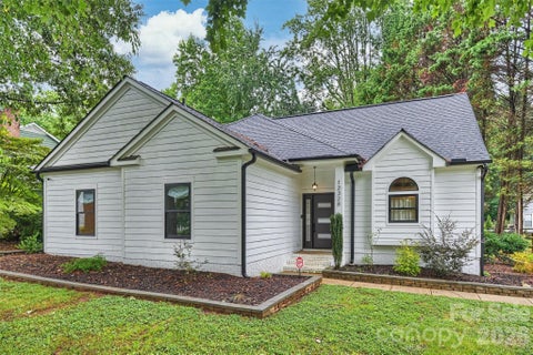Photo of 12328 Sparkling Way, Huntersville, NC 28078 (MLS # 4403467)