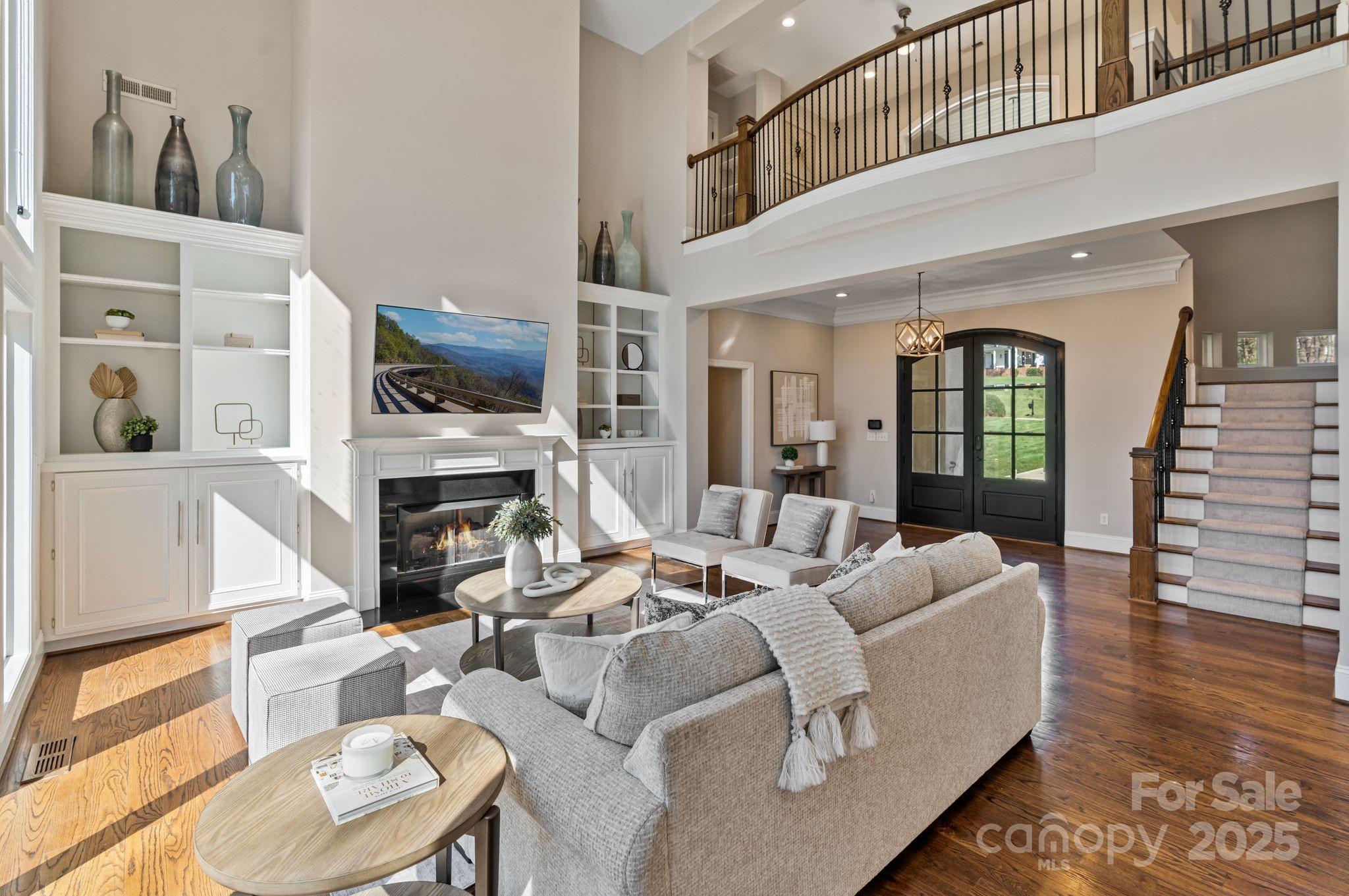 8016 West Bay Drive